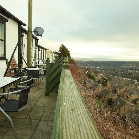 The Edge Accommodation Huddersfield Exterior photo